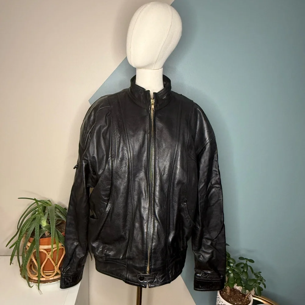 Vintage 90s Black Leather Jacket Sherpa Lined Minimalist Moto L Wilson’s leather - Picture 2 of 13